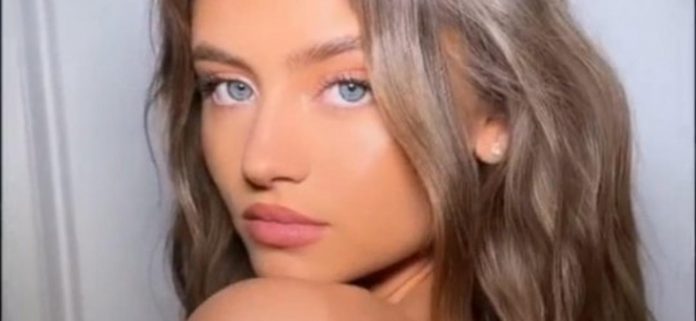 La hija de Heidi Klum 'demasiado delgada' en el vestido de hojas

