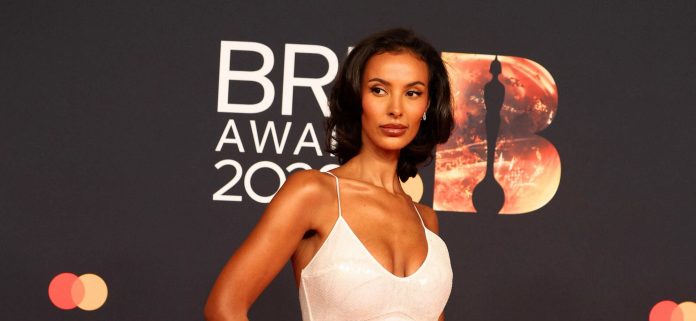Maya Jama destroza la alimentación con impresionantes fotos en bikini
