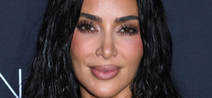 kim-kardashian-1.jpg Los momentos de la Met Gala de Kim Kardashian definieron la alfombra