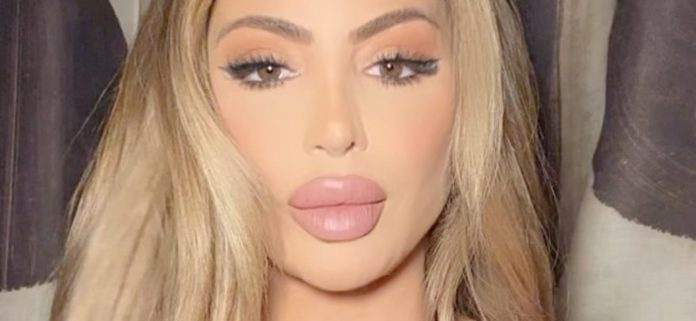 Larsa-Pippen-vid-1300.jpg Larsa Pippen 'luce diferente' en diminuto bikini mientras celebra los '82 grados'